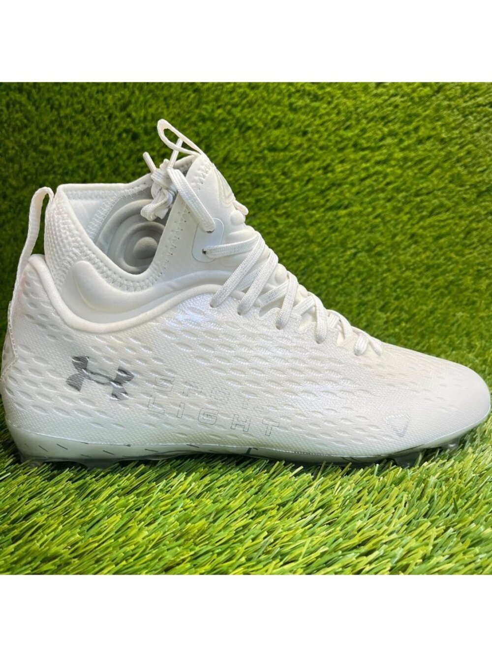 Under Armour Spotlight Lux MC 2.0 Mens Size 9.5 White Running Football‎ Cleats